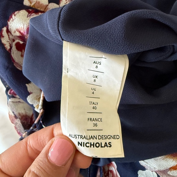 NICHOLAS garden rose navy silk midi dress - Picture 5 of 8